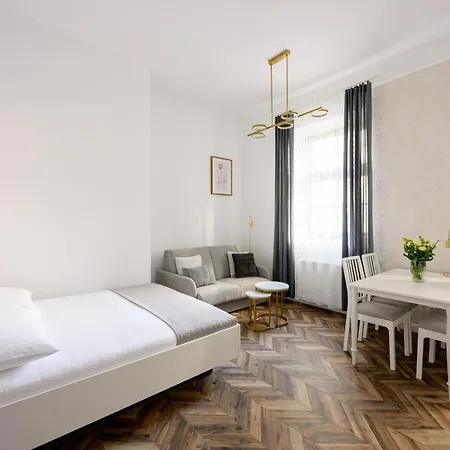 Apartamento Native Smolensk 33 *