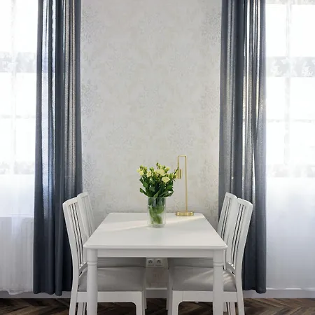 Native Smolensk 33 Daire Krakow