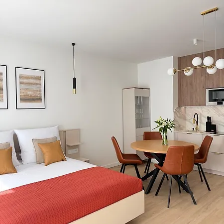 Native Smolensk 33 Apartman *
